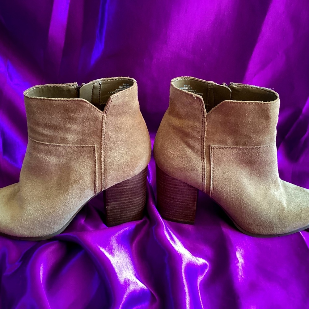Nine West Tan Suede Leather Booties